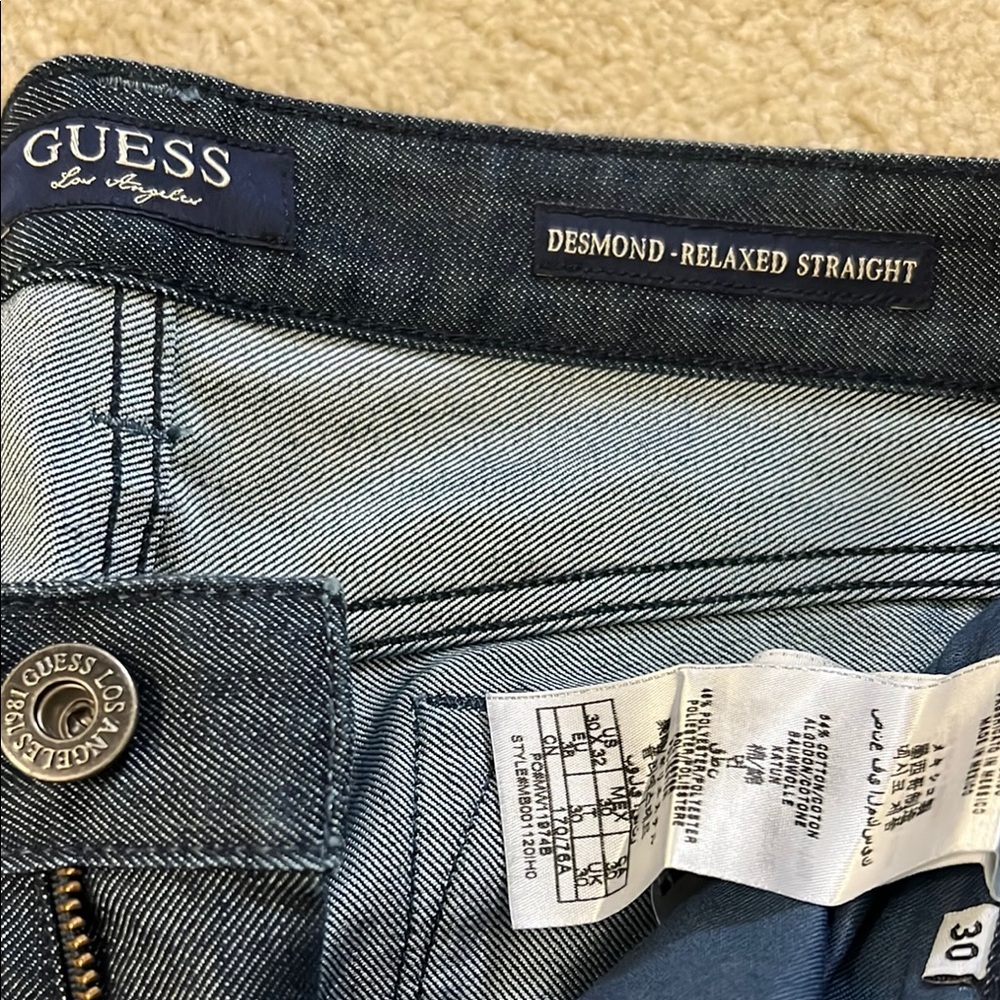 Guess Desmond Relaxed Straight Jeans - Blue